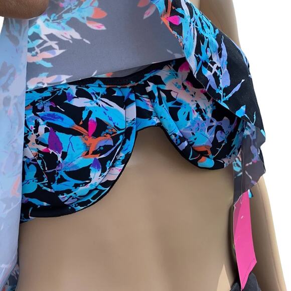 Pacsun Beach Riot Strapless Bikini Top, Size L, Flounce Bandeau Swimsuit NWT - Picture 5 of 6
